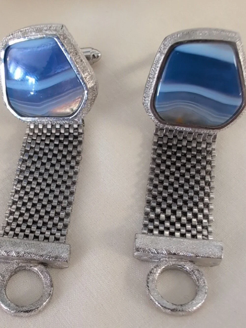 DANTE Vintage Silver Mesh Drop Cufflinks with Blue Gemstone Accent